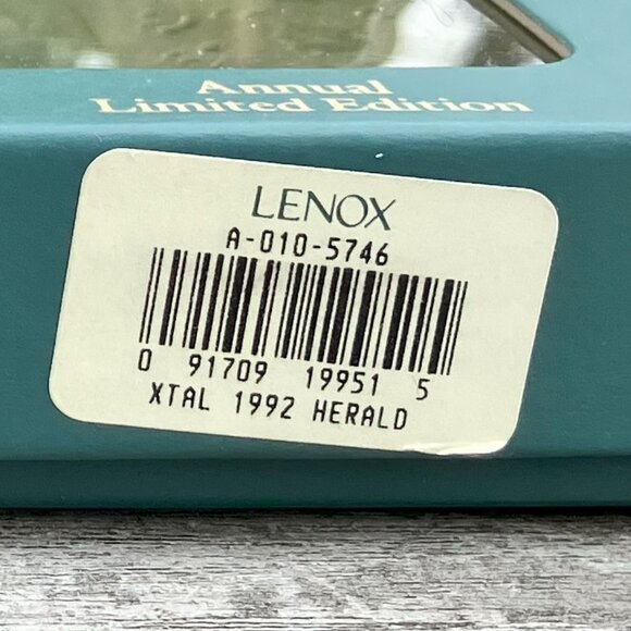 🆕NWT Lenox Holiday Crystal Collector's Plate Ltd. Edition Christmas 1992 W/Box - Picture 9 of 9